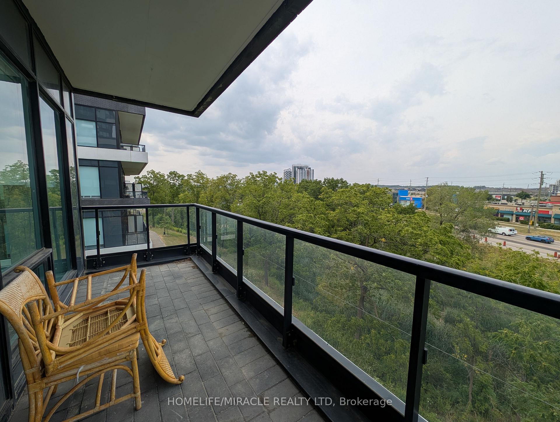 Photo 23 of Unit 310, 297 Oak Walk Drive, Oakville, River Oaks — HOMEH
