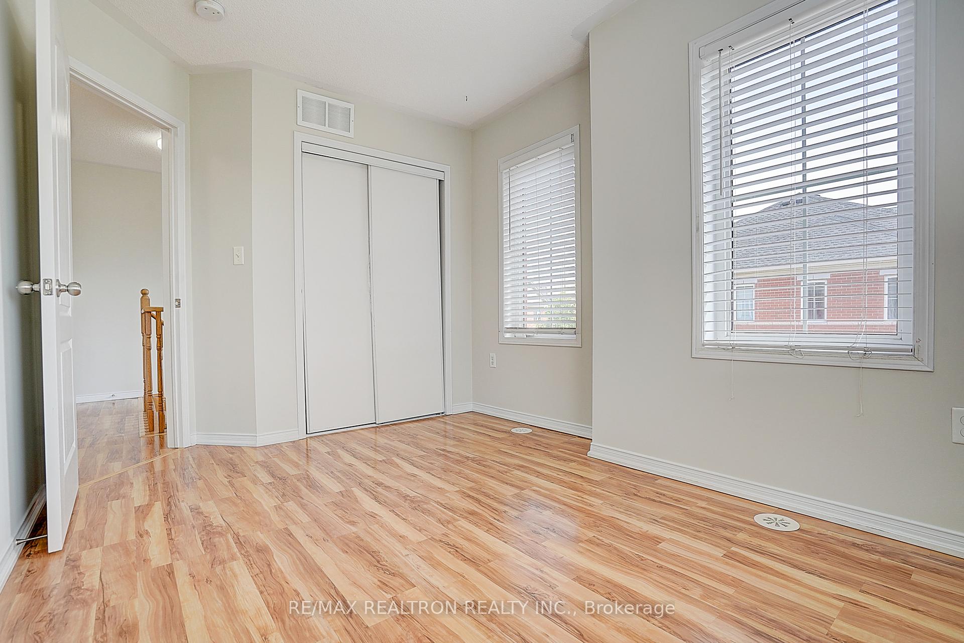 Photo 24 of Unit 16, 2492 Post Road, Oakville, River Oaks — HOMEH