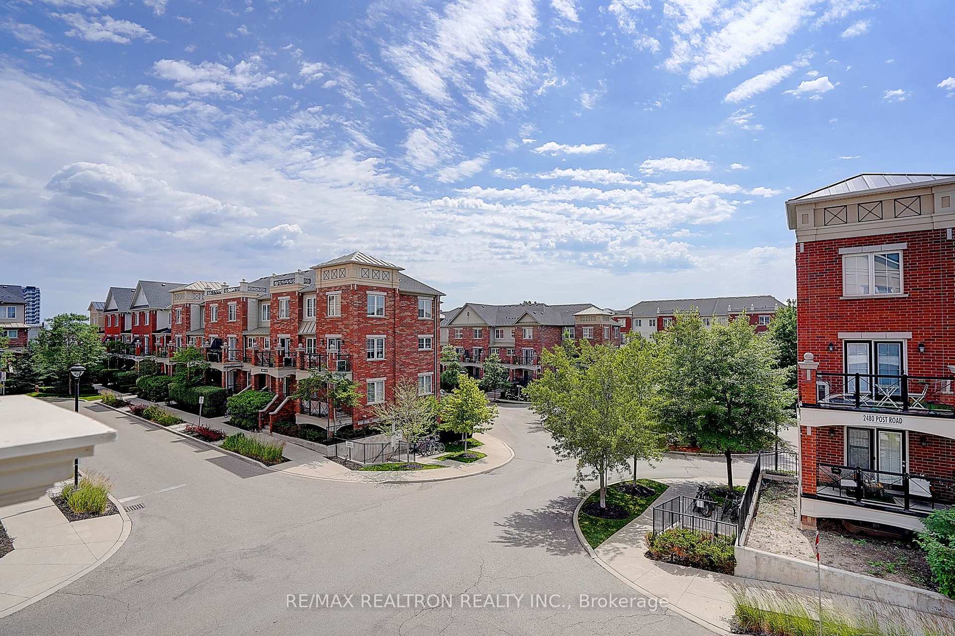 Photo 43 of Unit 16, 2492 Post Road, Oakville, River Oaks — HOMEH