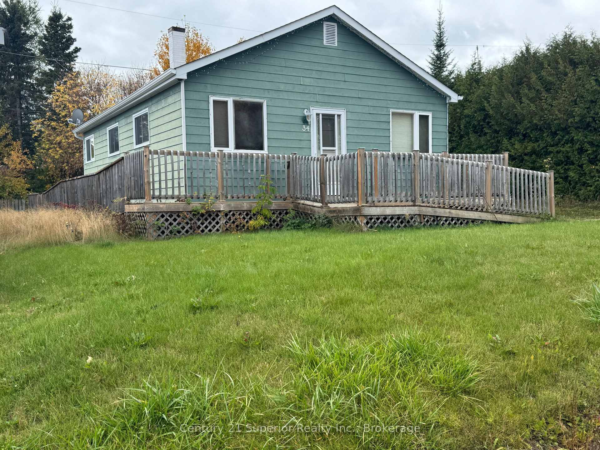 Photo of 34 Flicker Avenue