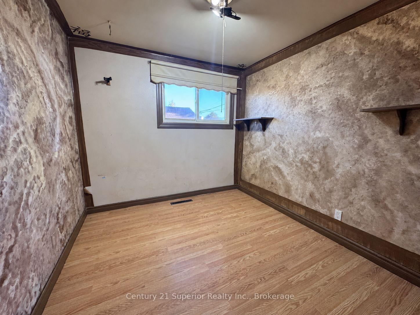 Photo 10 of 34 Flicker Avenue, Manitouwadge, TB-73 — HOMEH
