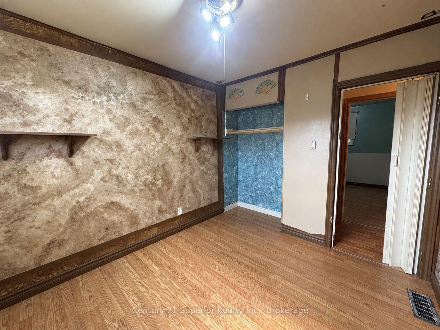 Photo 11 of 34 Flicker Avenue, Manitouwadge, TB-73 — HOMEH