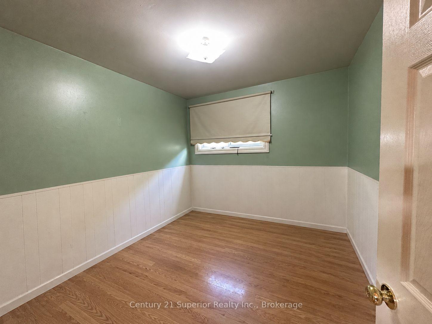 Photo 13 of 34 Flicker Avenue, Manitouwadge, TB-73 — HOMEH