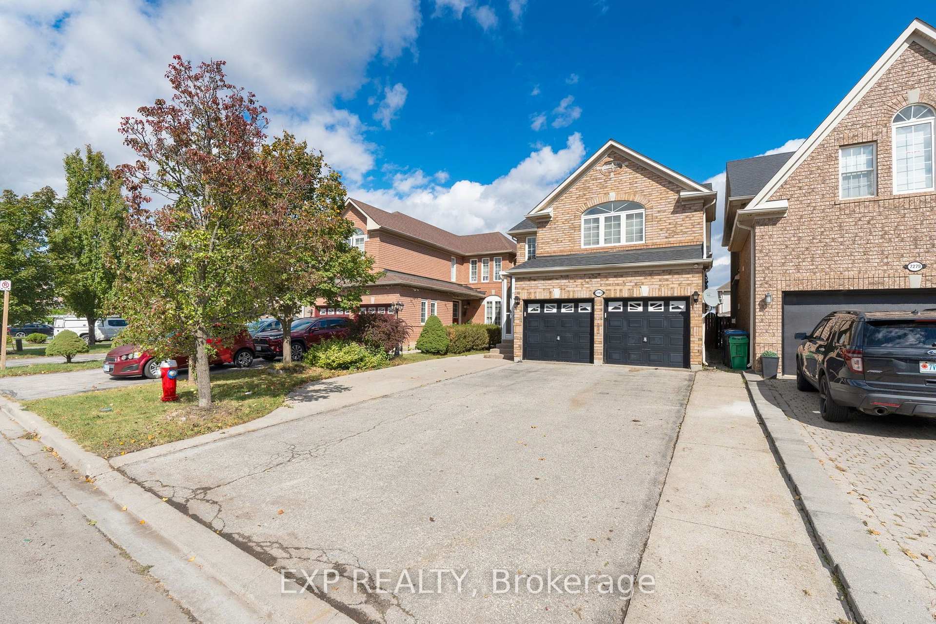 Photo 2 of 7283 Bread Fruit Lane, Mississauga, Lisgar — HOMEH