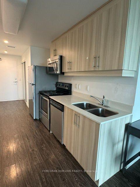 Photo 3 of Unit 1502, 158 King Street N, Waterloo, Beechwood/University — HOMEH