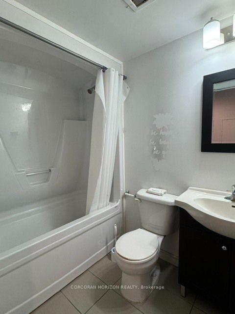Photo 6 of Unit 1502, 158 King Street N, Waterloo, Beechwood/University — HOMEH