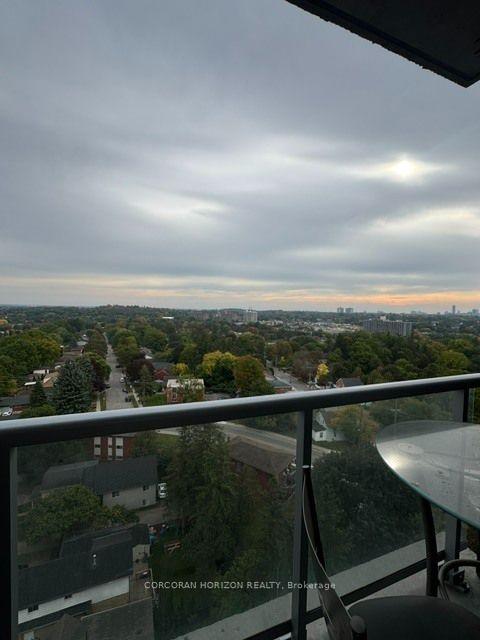 Photo 9 of Unit 1502, 158 King Street N, Waterloo, Beechwood/University — HOMEH