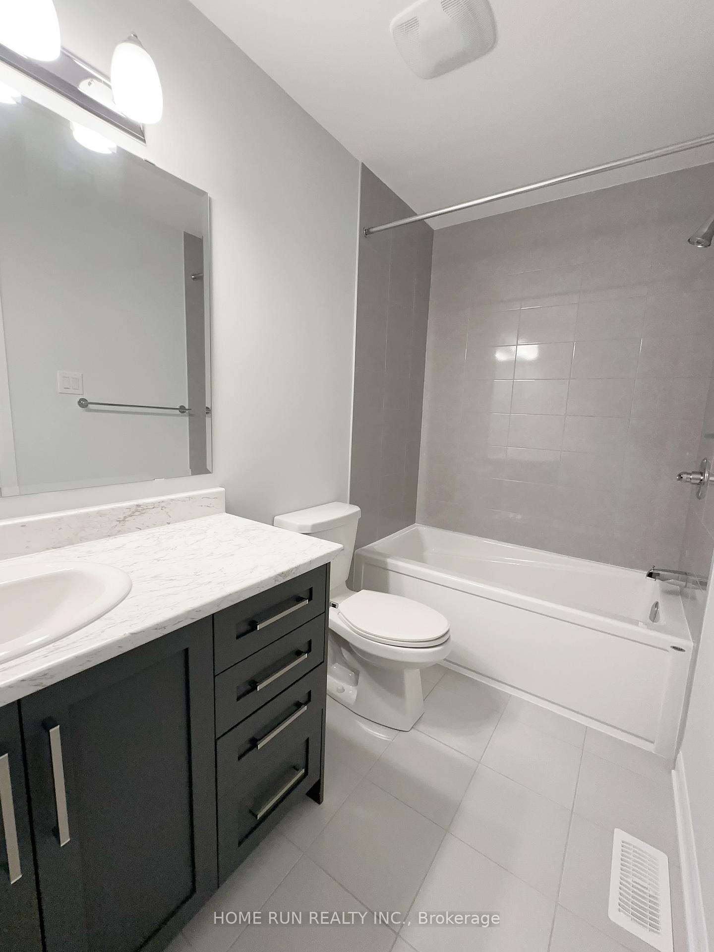 Photo 13 of 116 Lynn Coulter Street, Ottawa, Barrhaven - Half Moon Bay — HOMEH