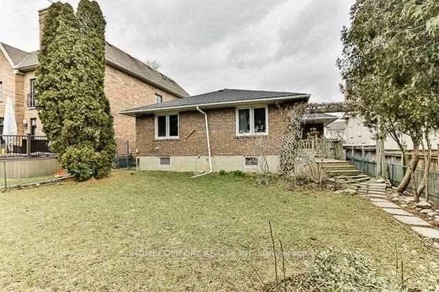 Photo of 67 Munro Boulevard
