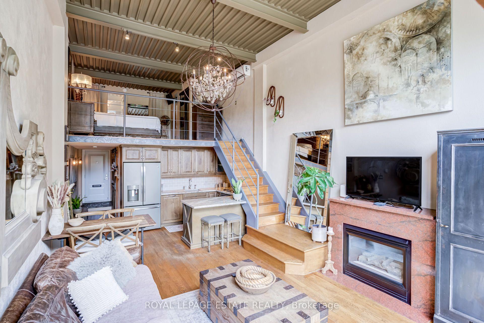 Photo 5 of Unit 6, 517 Kingston Road, Toronto, The Beaches — HOMEH