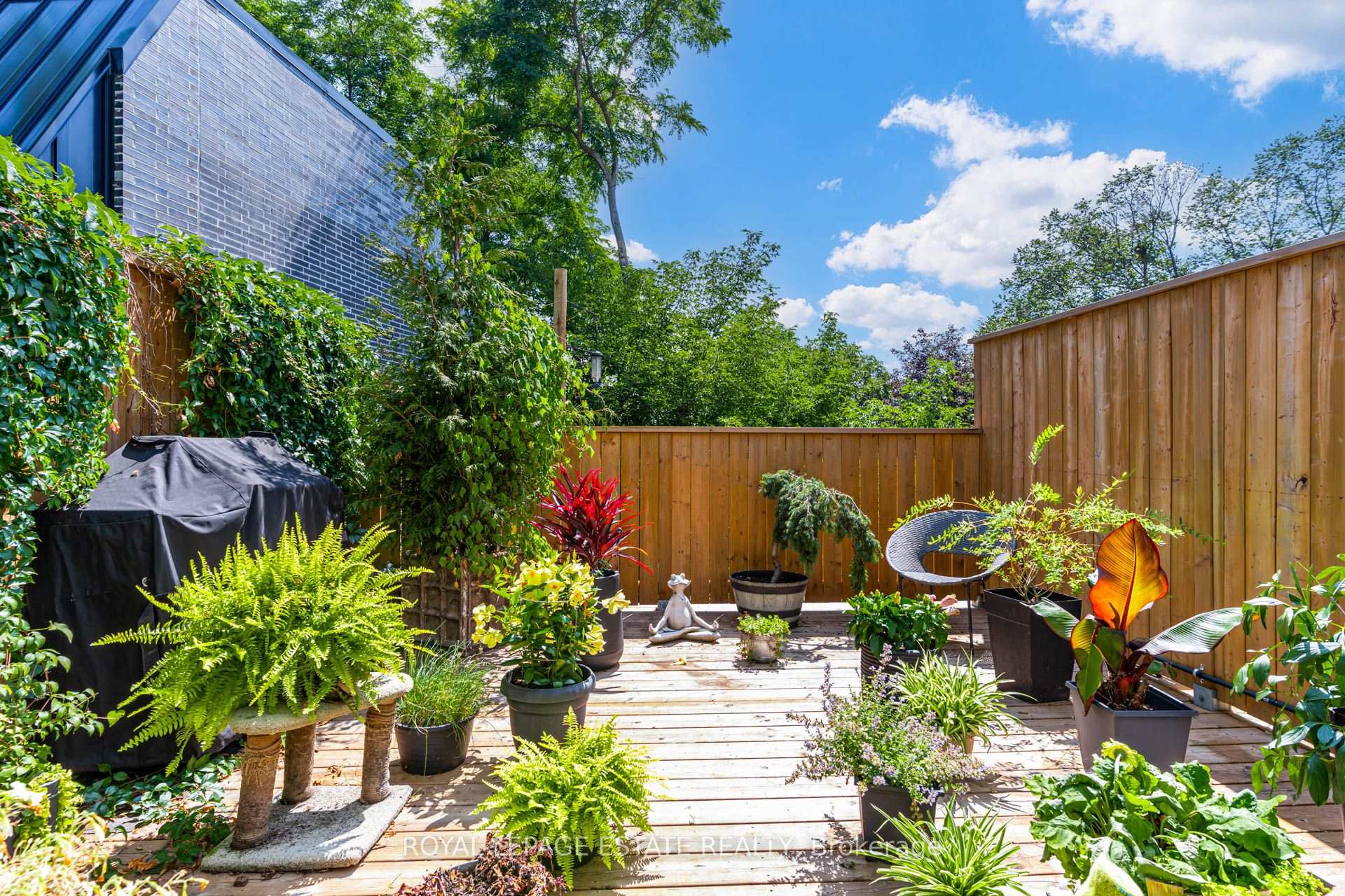 Photo 34 of Unit 6, 517 Kingston Road, Toronto, The Beaches — HOMEH
