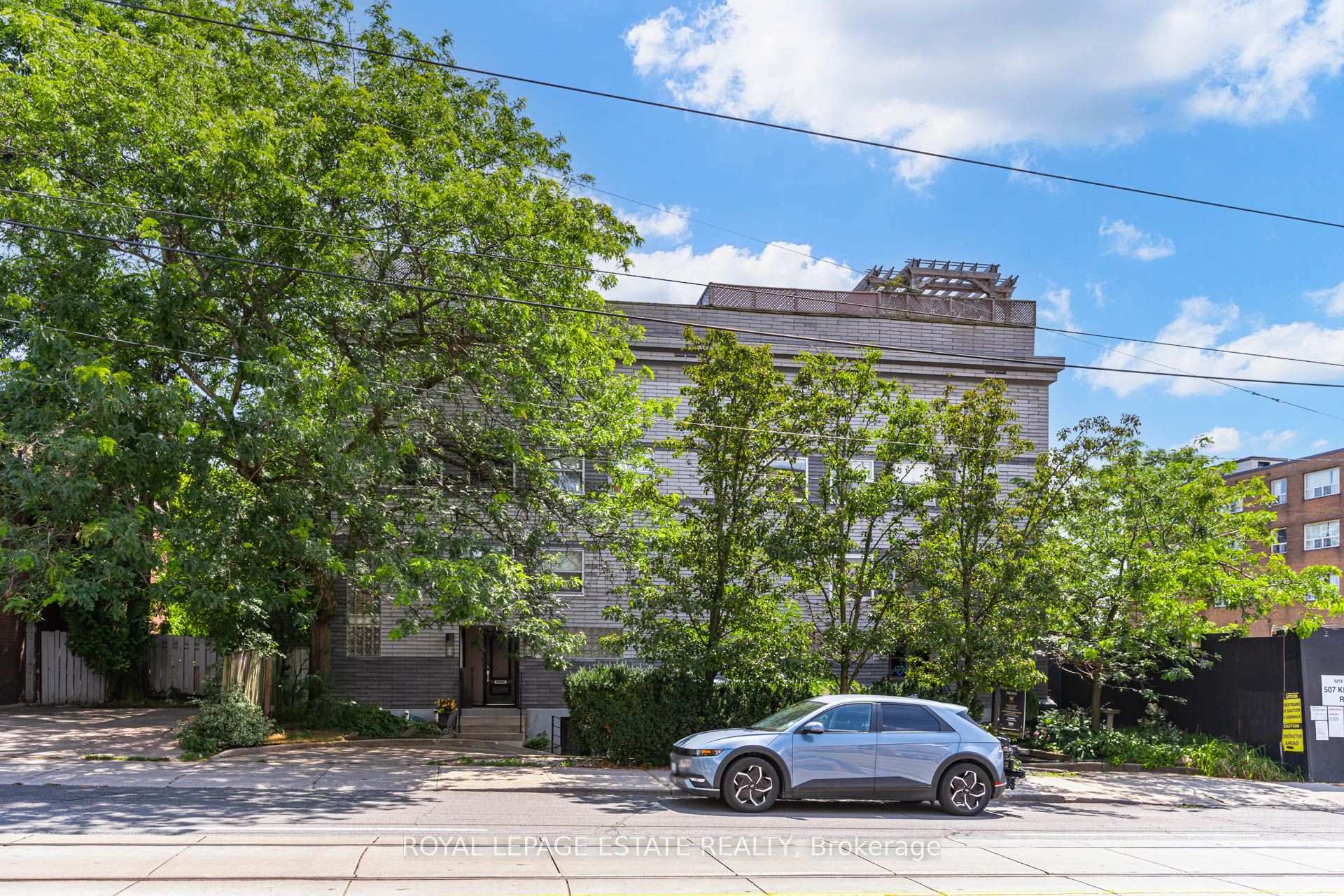 Photo 37 of Unit 6, 517 Kingston Road, Toronto, The Beaches — HOMEH