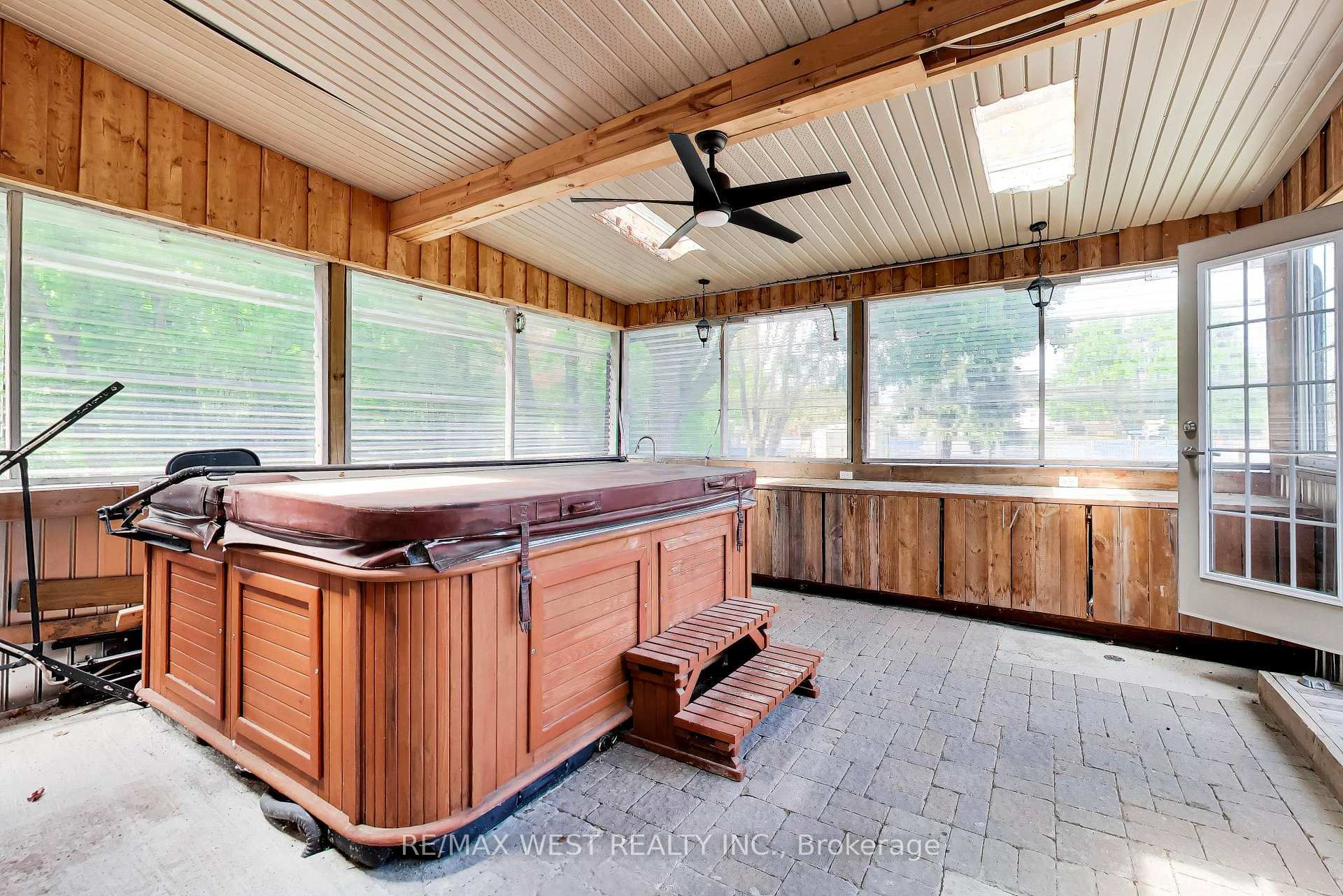 Photo 33 of 128 Roser Crescent, Clarington, Bowmanville — HOMEH