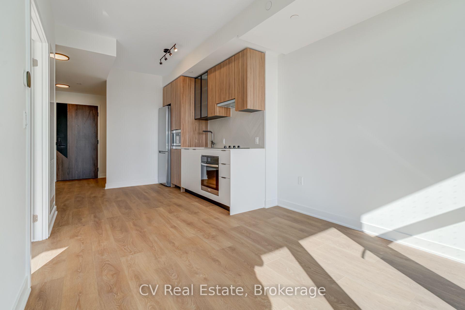 Photo 11 of Unit 407, 1037 The Queensway, Etobicoke, Islington-City Centre West — HOMEH
