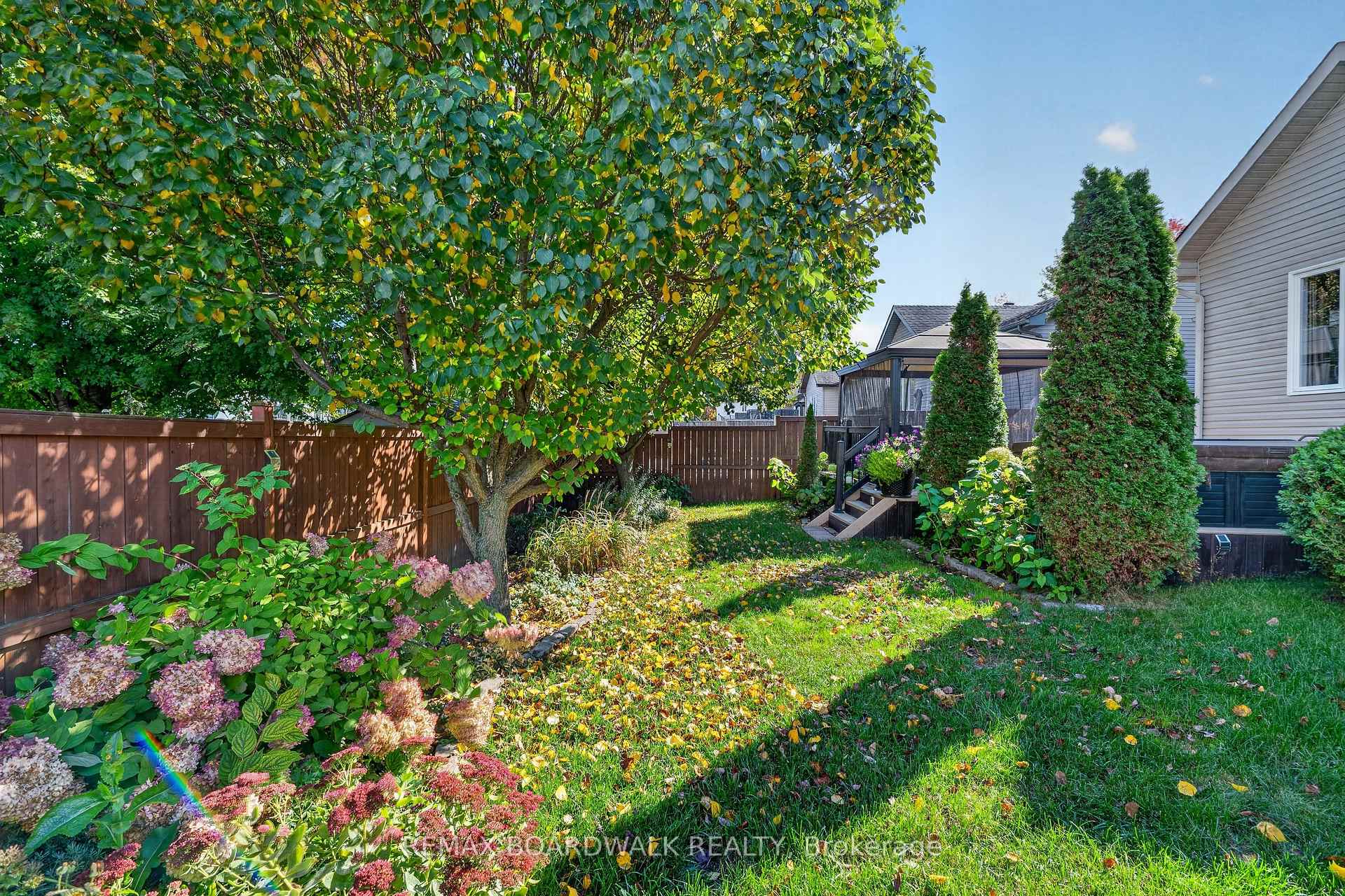 Photo 39 of 35 Honore Crescent, The Nation, Limoges — HOMEH