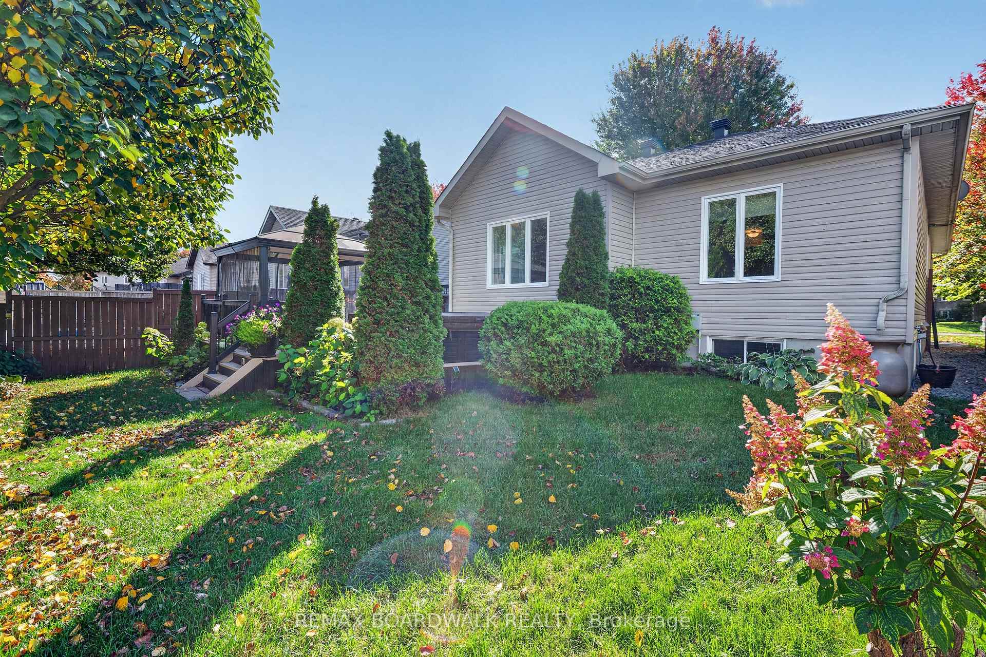Photo 40 of 35 Honore Crescent, The Nation, Limoges — HOMEH