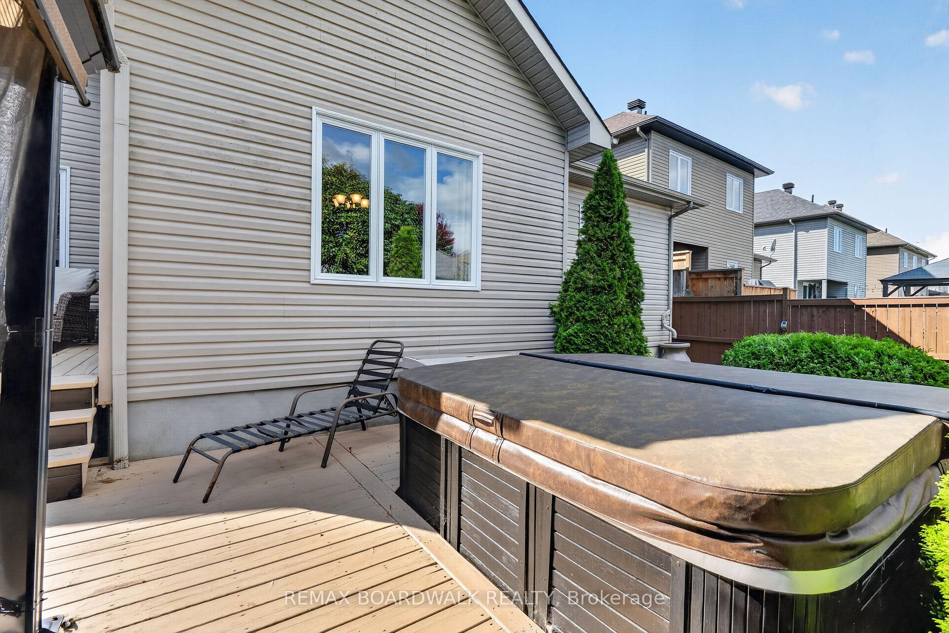 Photo 42 of 35 Honore Crescent, The Nation, Limoges — HOMEH