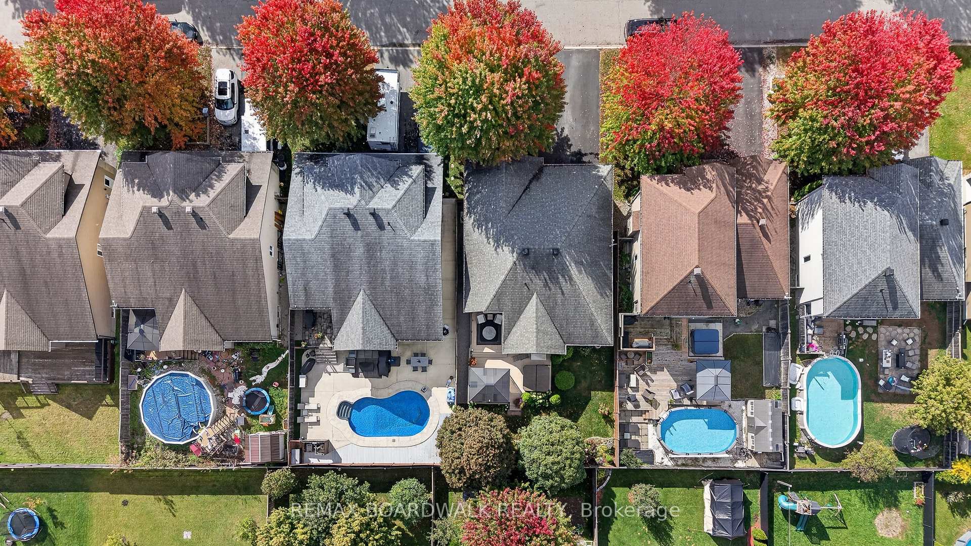 Photo 47 of 35 Honore Crescent, The Nation, Limoges — HOMEH