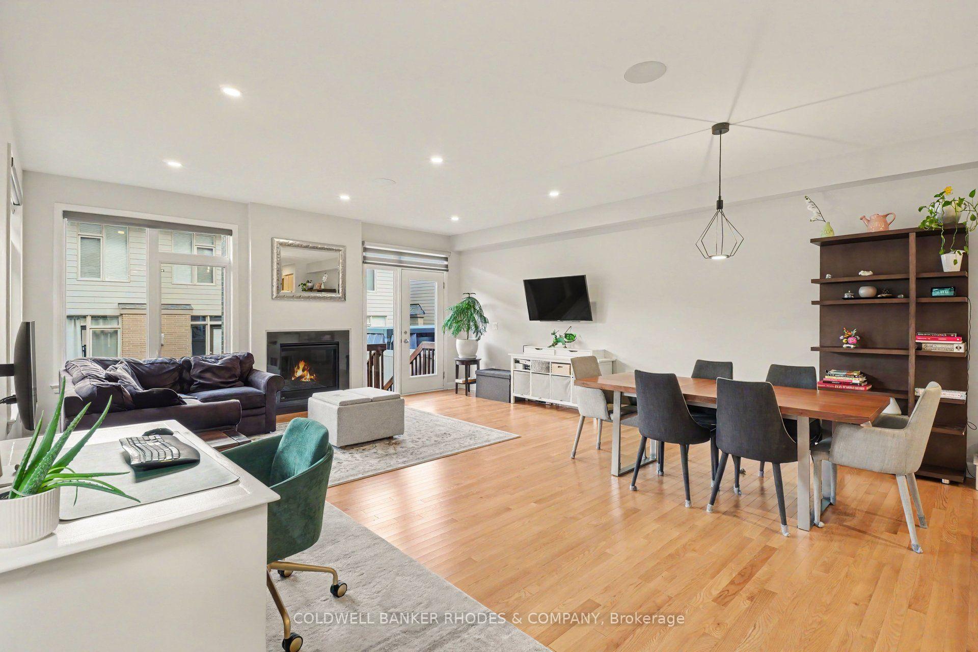 Photo 12 of 160 Avro Circle, Ottawa, CFB Rockcliffe and Area — HOMEH