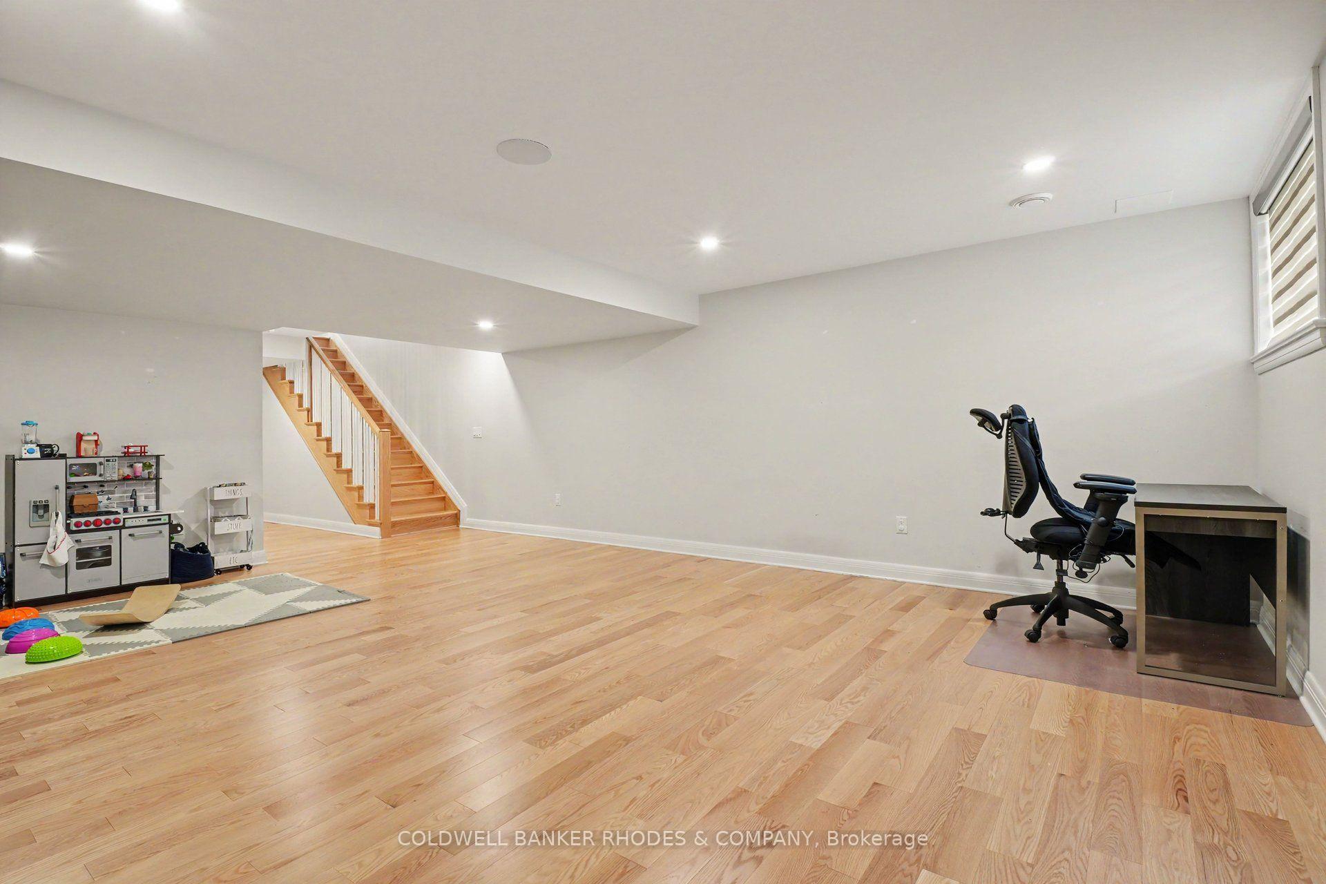 Photo 27 of 160 Avro Circle, Ottawa, CFB Rockcliffe and Area — HOMEH