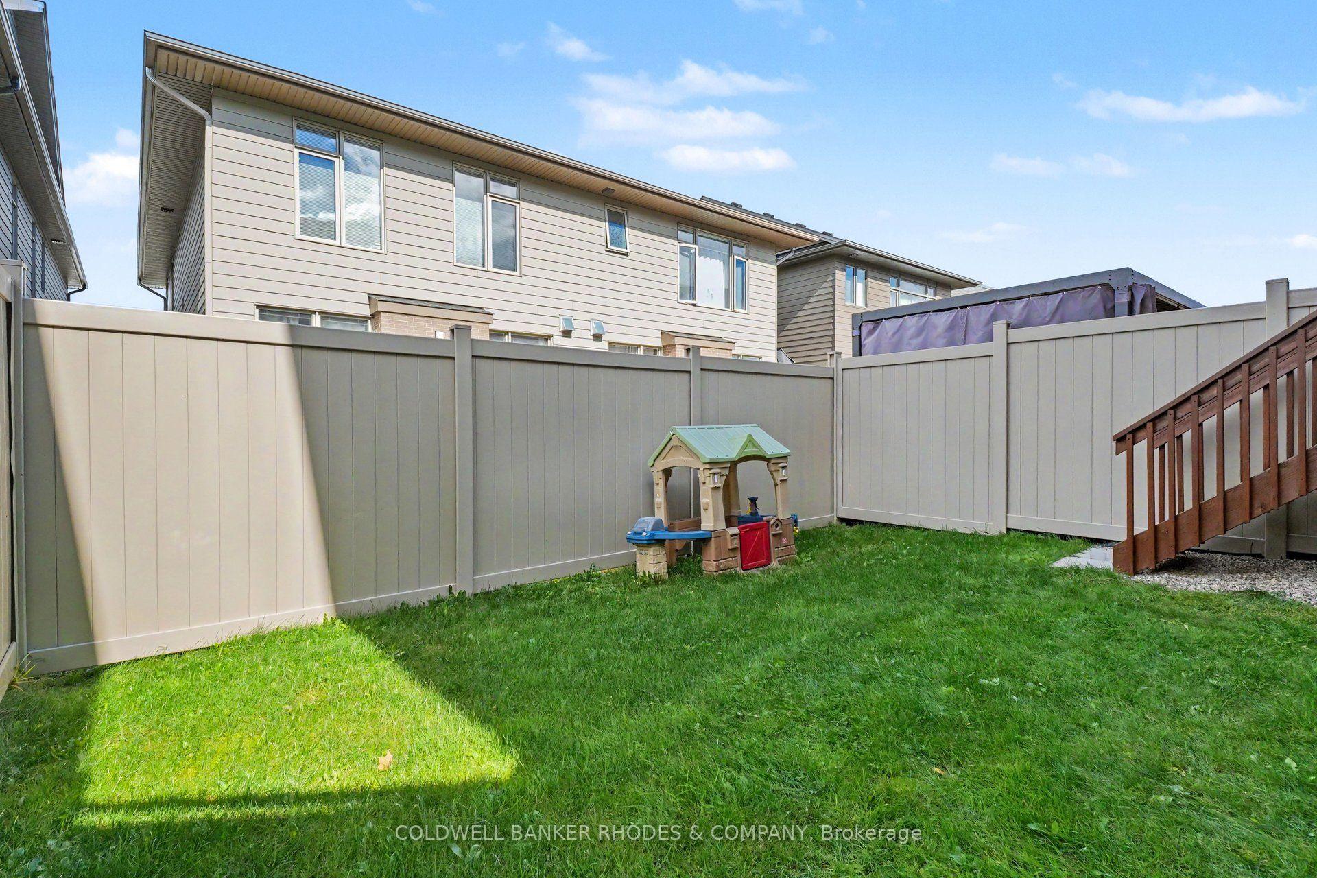 Photo 29 of 160 Avro Circle, Ottawa, CFB Rockcliffe and Area — HOMEH