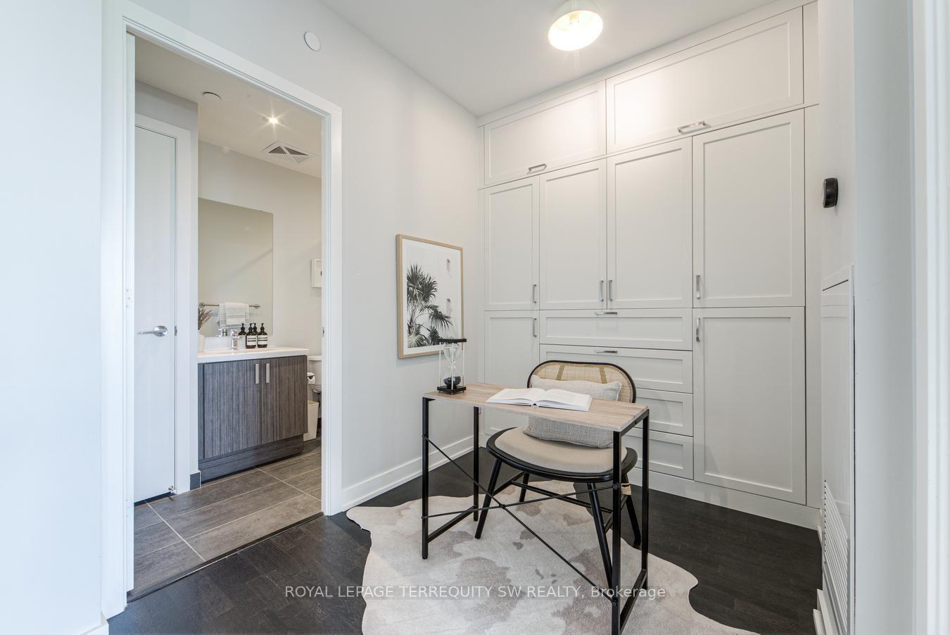 Photo 7 of Unit 510, 501 St. Clair Avenue W, Toronto, Casa Loma — HOMEH