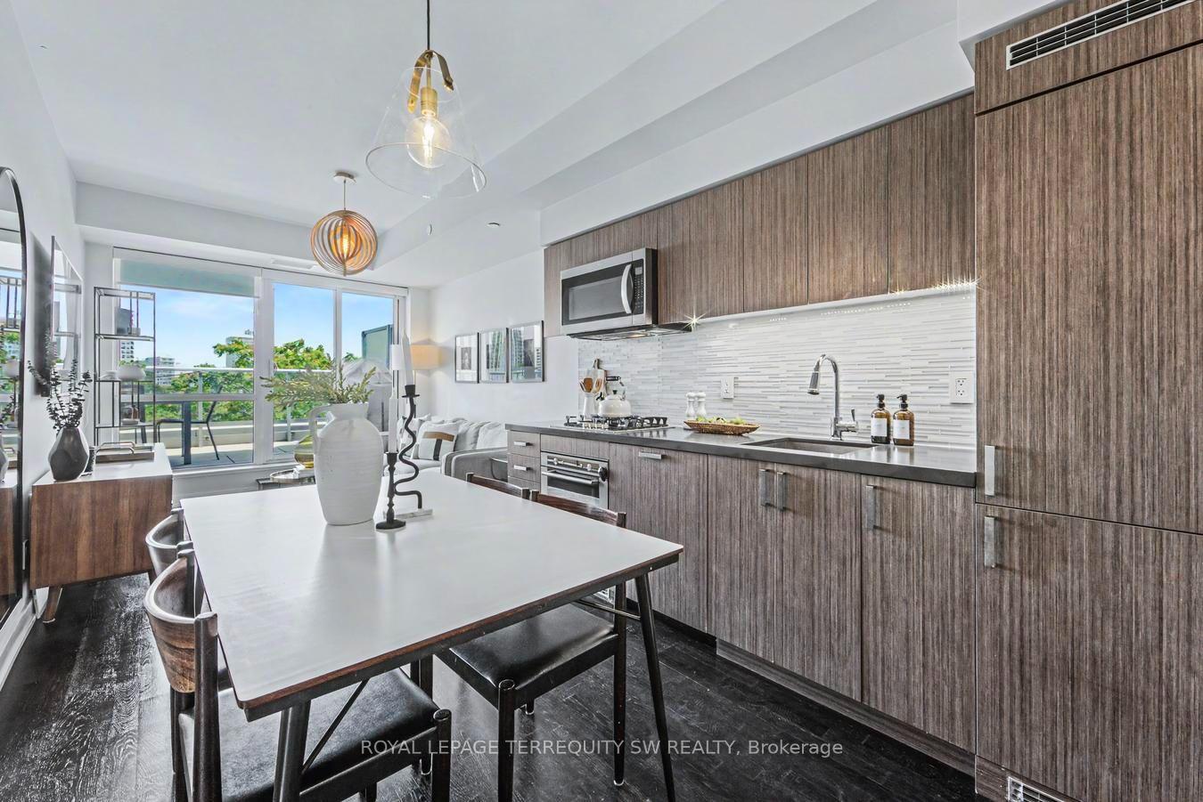 Photo 23 of Unit 510, 501 St. Clair Avenue W, Toronto, Casa Loma — HOMEH