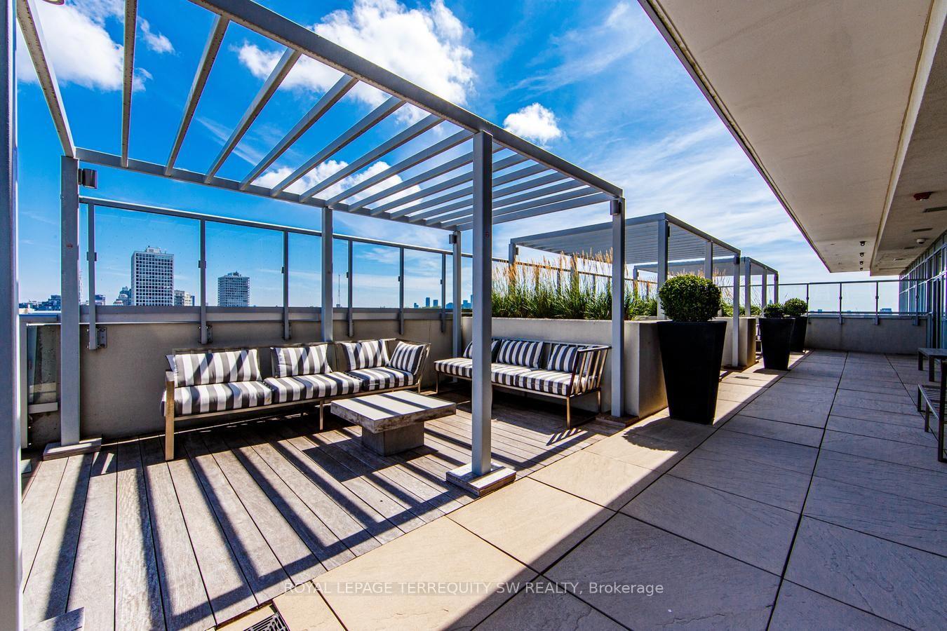 Photo 35 of Unit 510, 501 St. Clair Avenue W, Toronto, Casa Loma — HOMEH