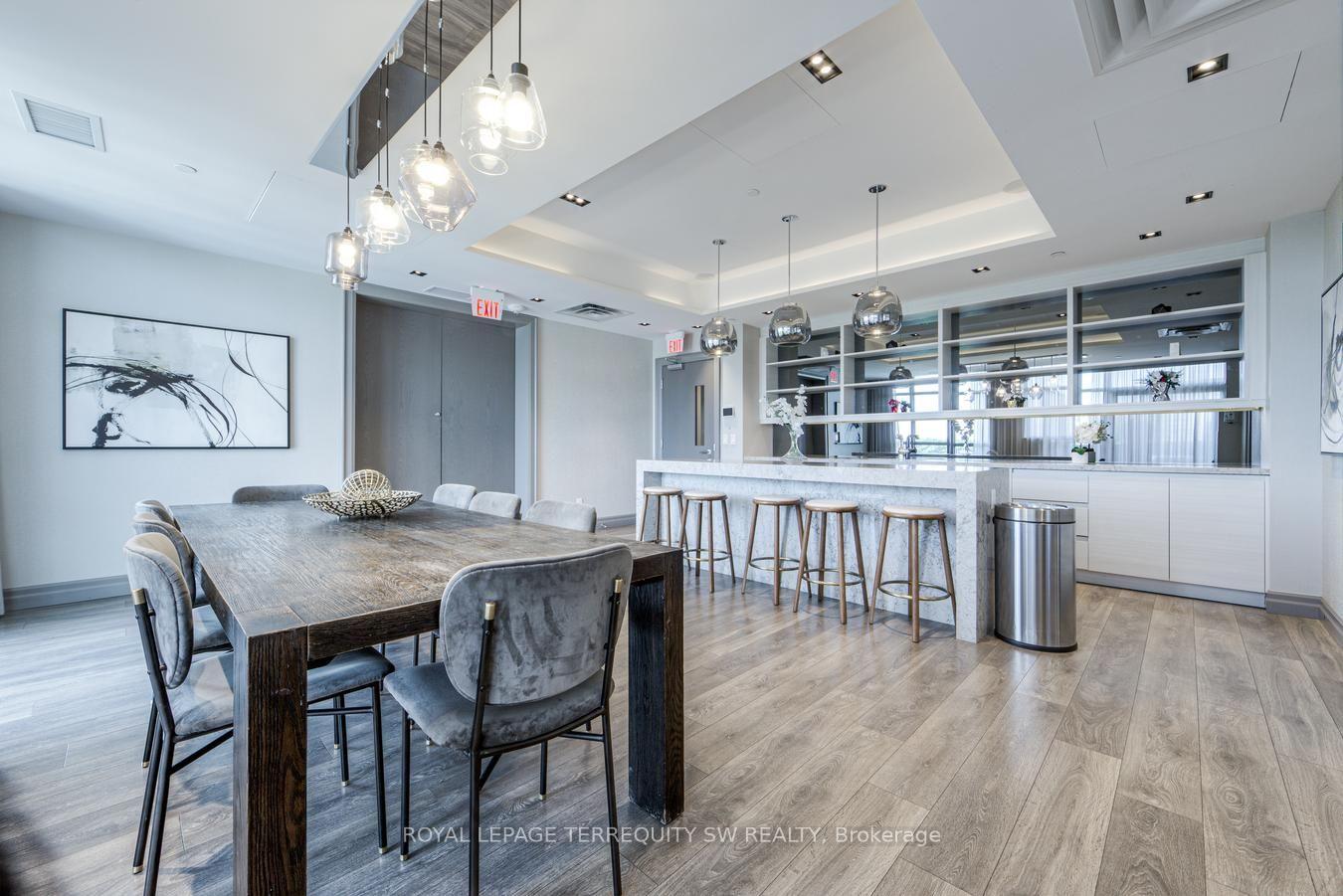 Photo 38 of Unit 510, 501 St. Clair Avenue W, Toronto, Casa Loma — HOMEH