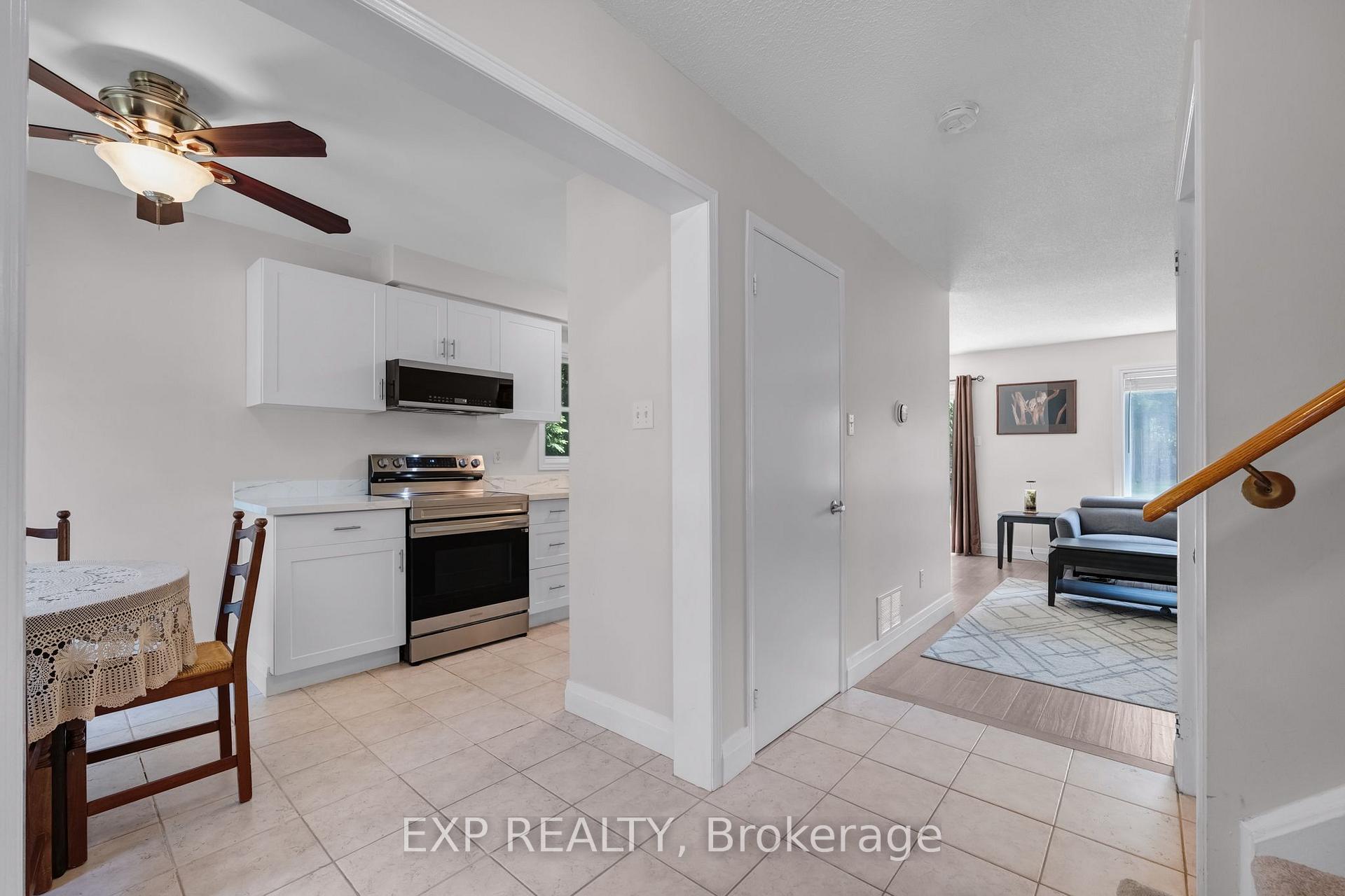 Photo 5 of 14 Russell Hill Road, Amaranth, Rural Amaranth — HOMEH