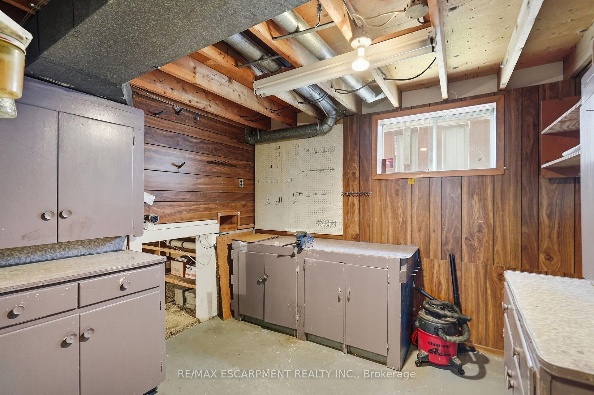 Photo 35 of 36 Algonquin Court, Hamilton, Lisgar — HOMEH