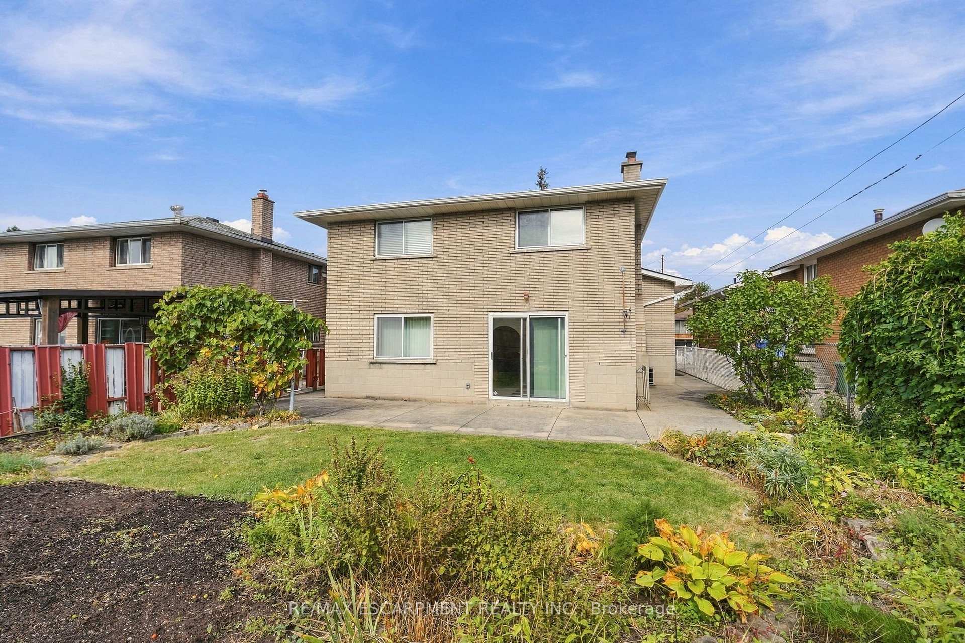 Photo 41 of 36 Algonquin Court, Hamilton, Lisgar — HOMEH
