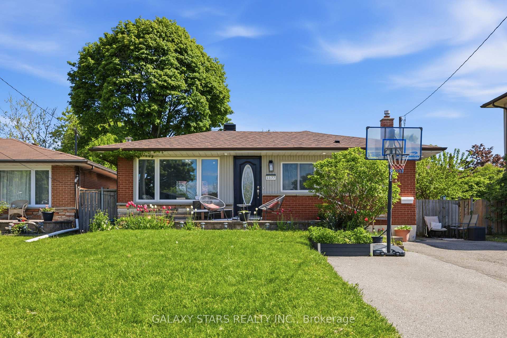 Photo 3 of 1177 Lisgar Avenue, Oshawa, Donevan — HOMEH