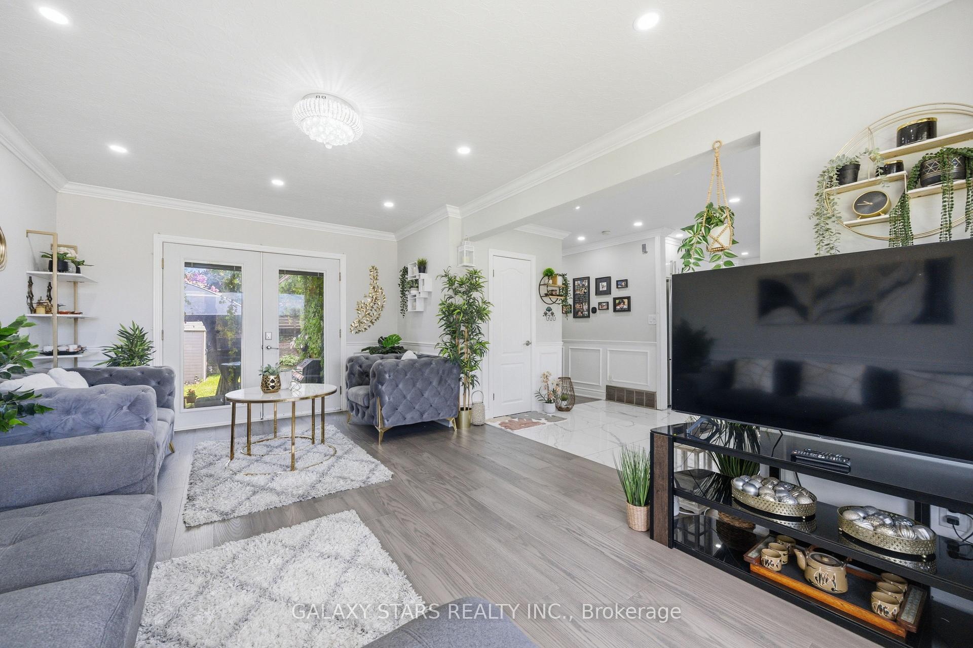 Photo 6 of 1177 Lisgar Avenue, Oshawa, Donevan — HOMEH
