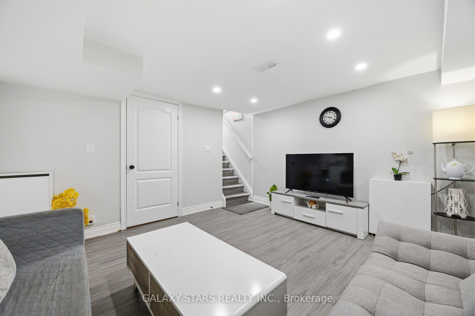 Photo 21 of 1177 Lisgar Avenue, Oshawa, Donevan — HOMEH
