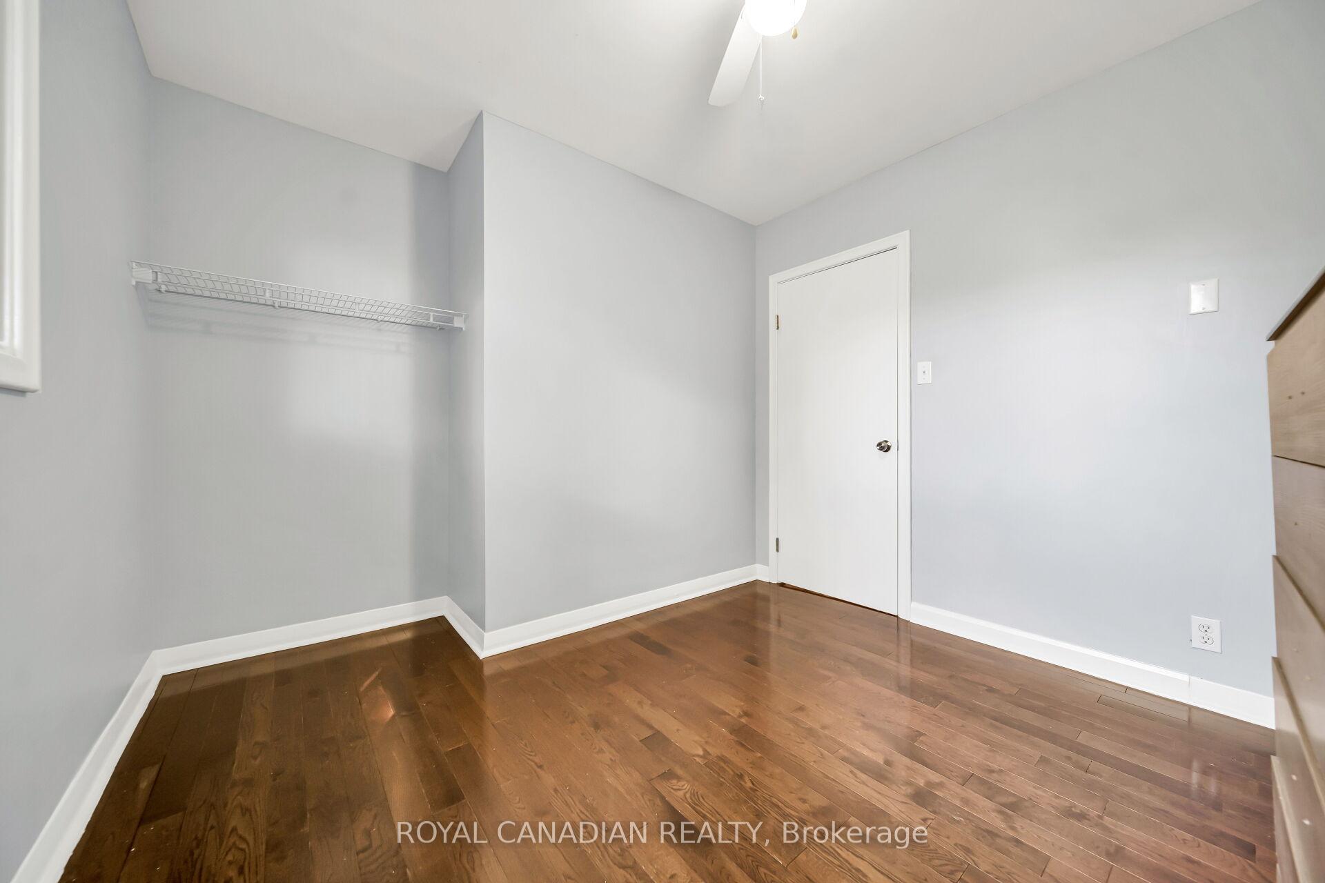 Photo 15 of 457 Dumfries Avenue, Kitchener, Auditorium — HOMEH