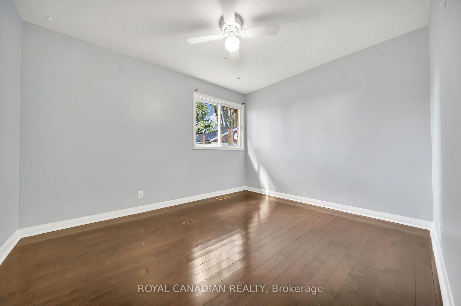 Photo 20 of 457 Dumfries Avenue, Kitchener, Auditorium — HOMEH