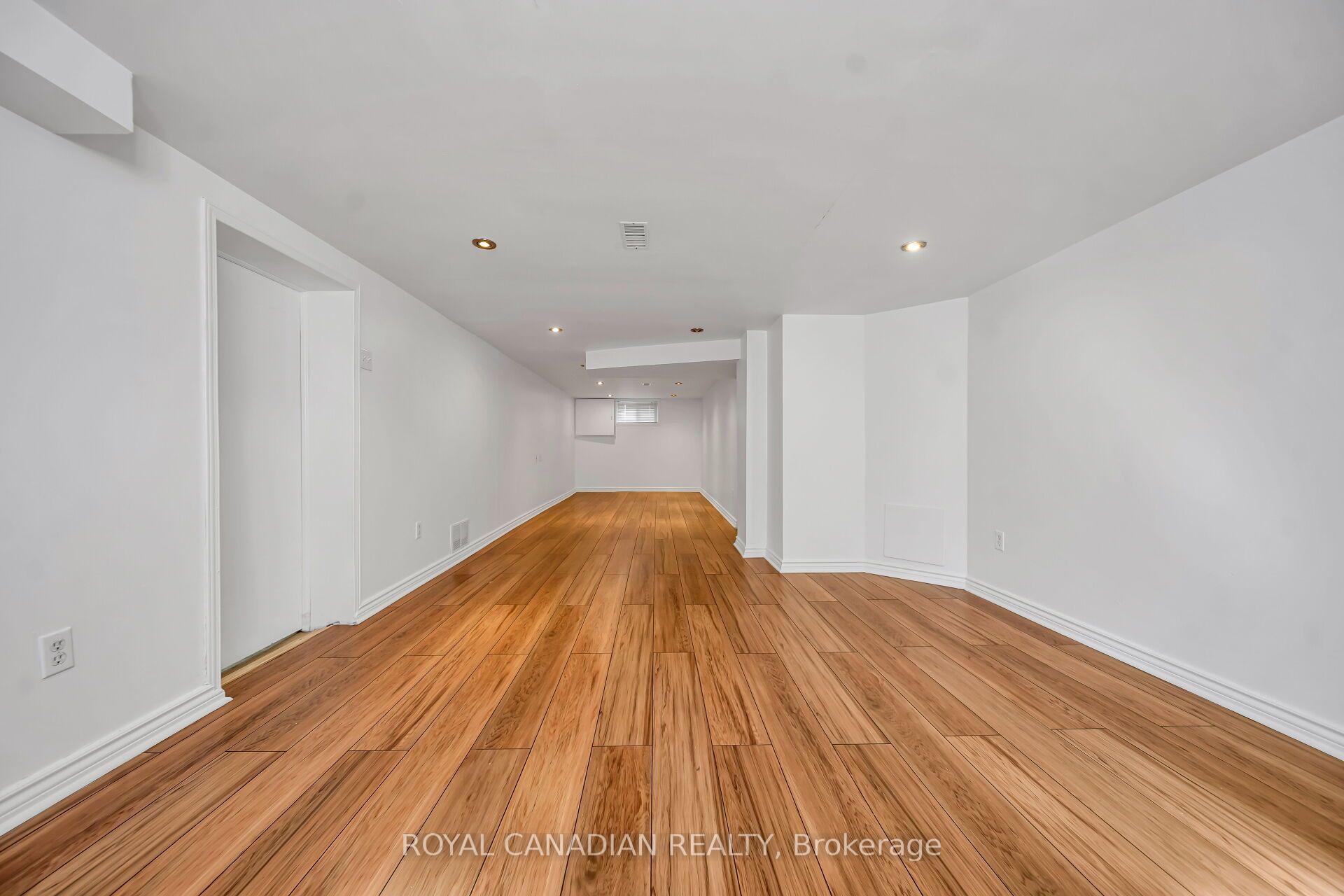 Photo 34 of 457 Dumfries Avenue, Kitchener, Auditorium — HOMEH