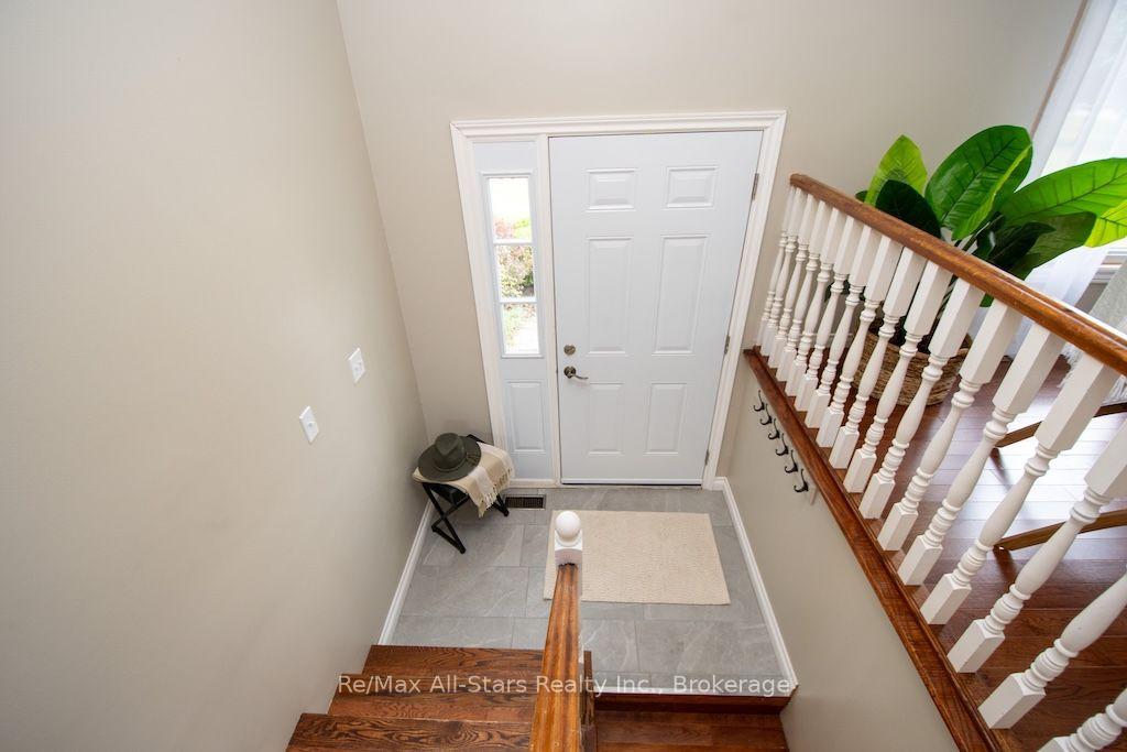 Photo 4 of 530 Centreline Road, Kawartha Lakes, Emily — HOMEH