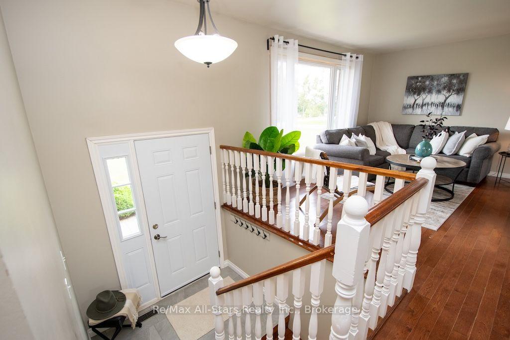 Photo 5 of 530 Centreline Road, Kawartha Lakes, Emily — HOMEH