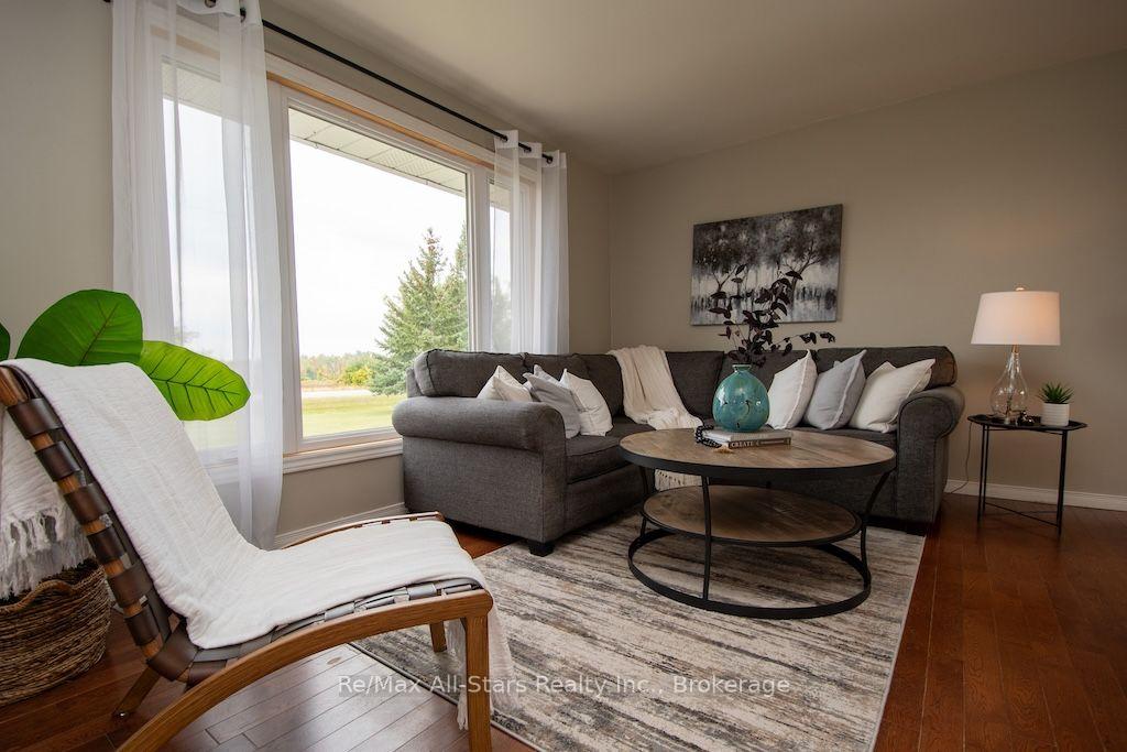 Photo 8 of 530 Centreline Road, Kawartha Lakes, Emily — HOMEH