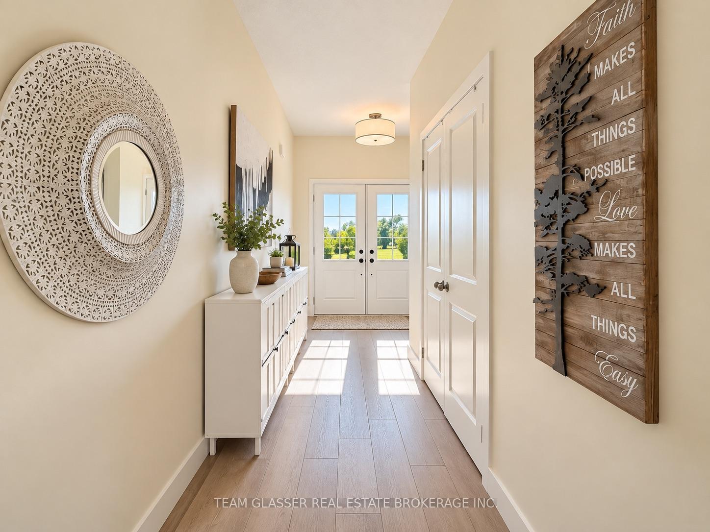 Photo 2 of Unit Main, 1421 Twilite Boulevard, London, North S — HOMEH