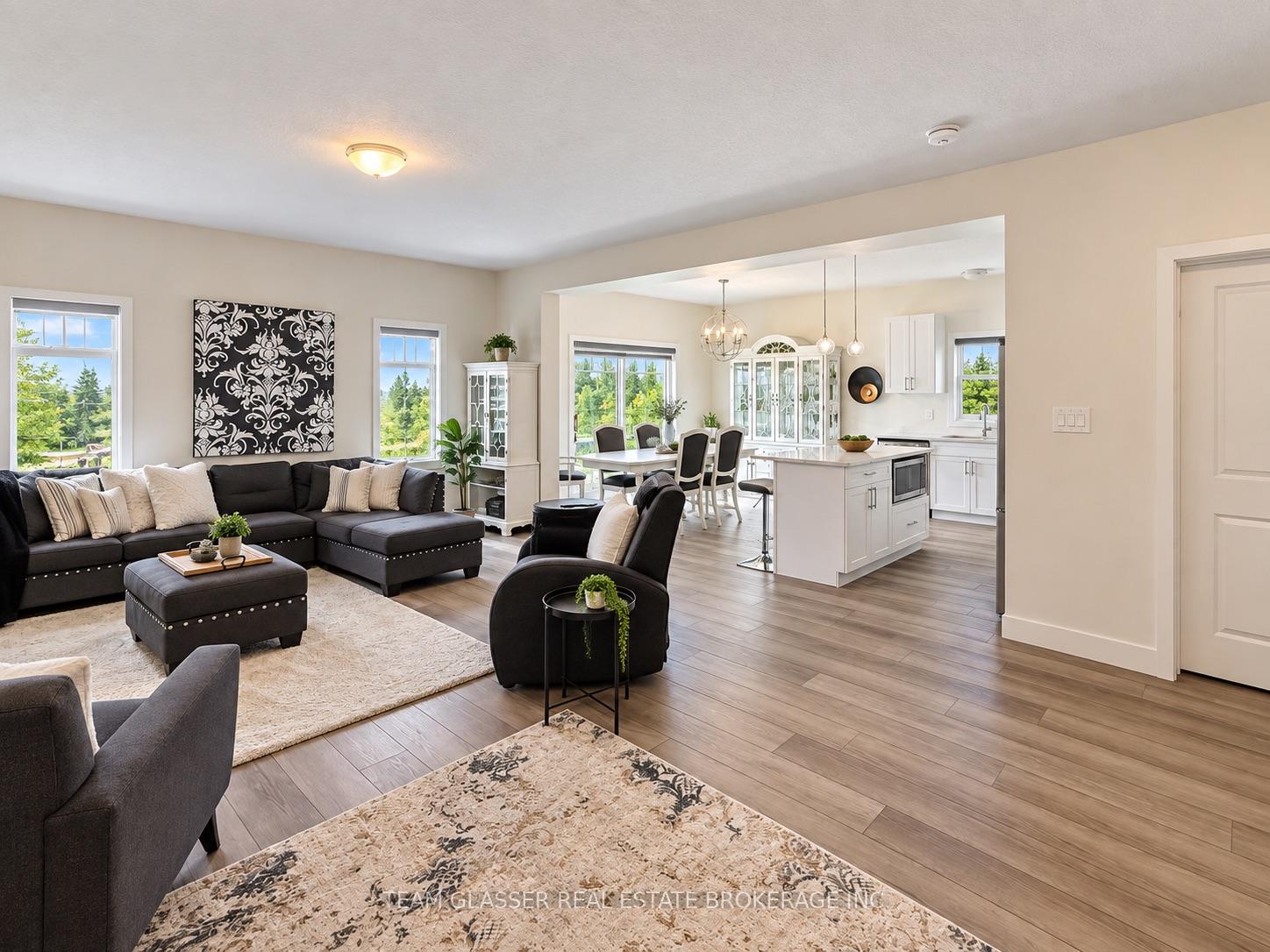 Photo 3 of Unit Main, 1421 Twilite Boulevard, London, North S — HOMEH