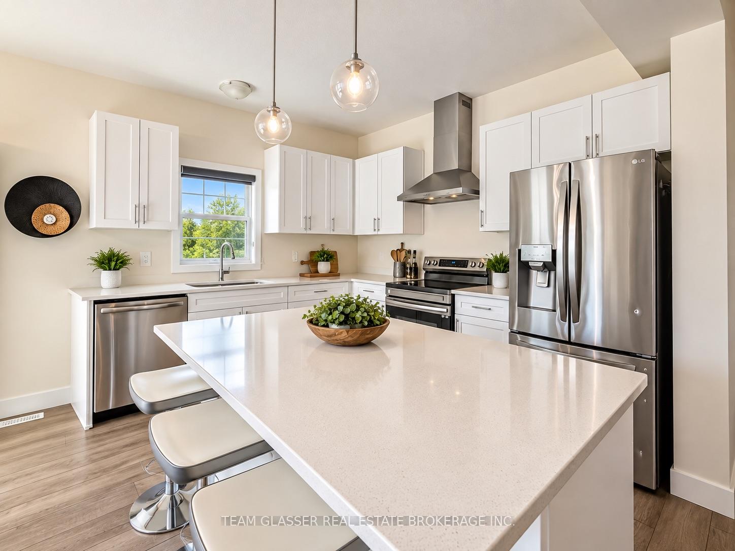 Photo 6 of Unit Main, 1421 Twilite Boulevard, London, North S — HOMEH