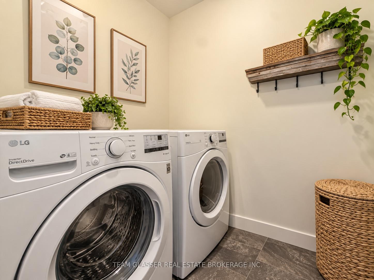 Photo 15 of Unit Main, 1421 Twilite Boulevard, London, North S — HOMEH