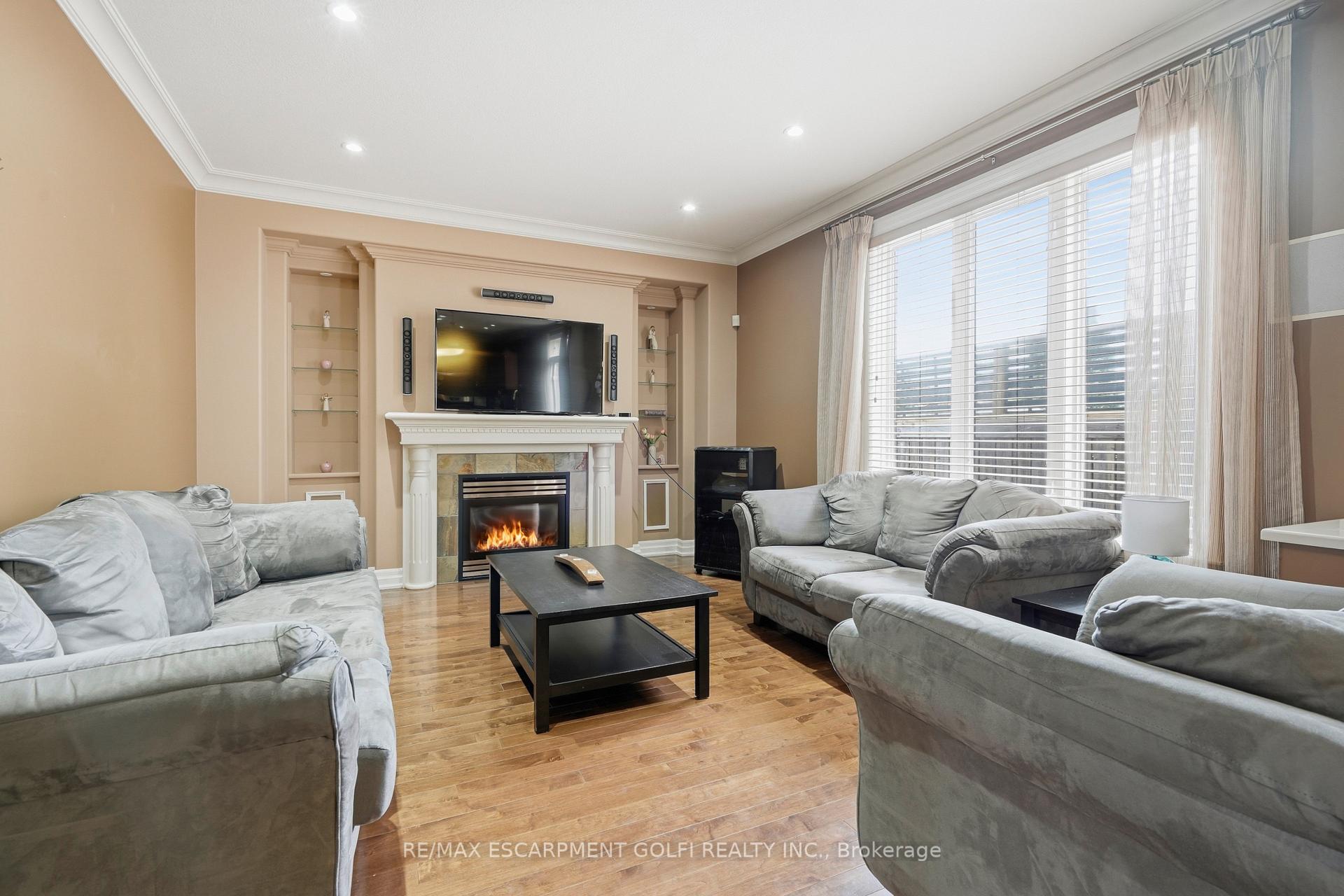 Photo 5 of 4530 Frances Crescent, Lincoln, Beamsville — HOMEH
