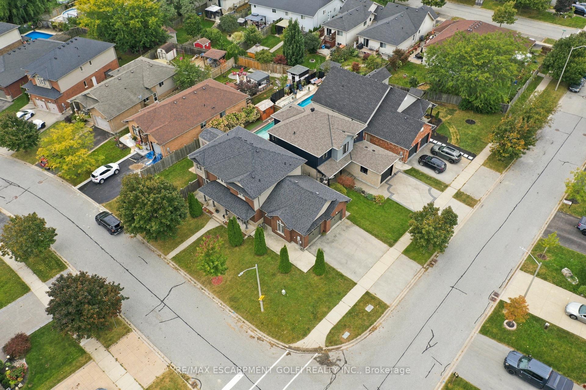 Photo 33 of 4530 Frances Crescent, Lincoln, Beamsville — HOMEH