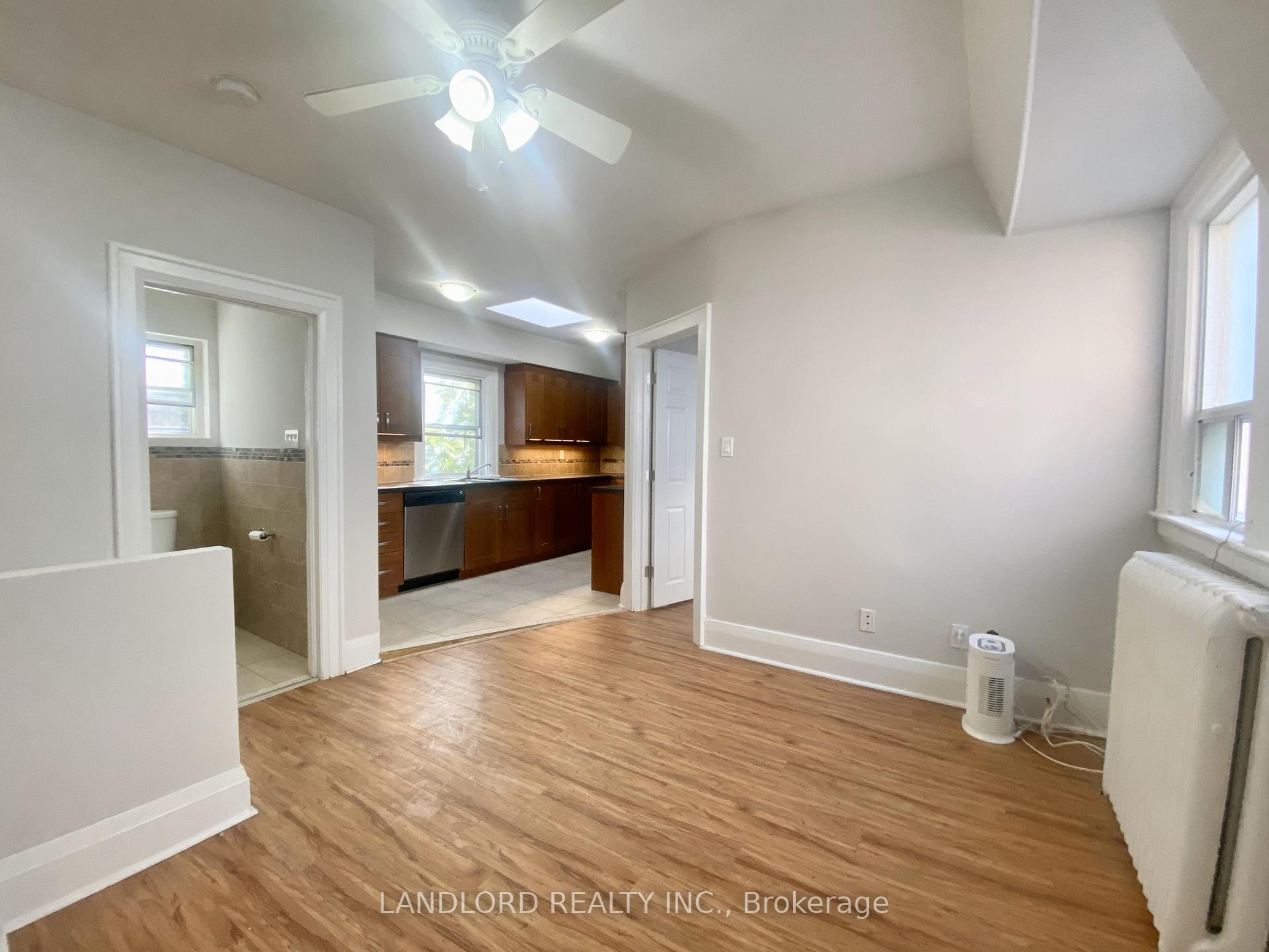 Photo 12 of Unit E, 341 St Clair Avenue, Toronto, Casa Loma — HOMEH