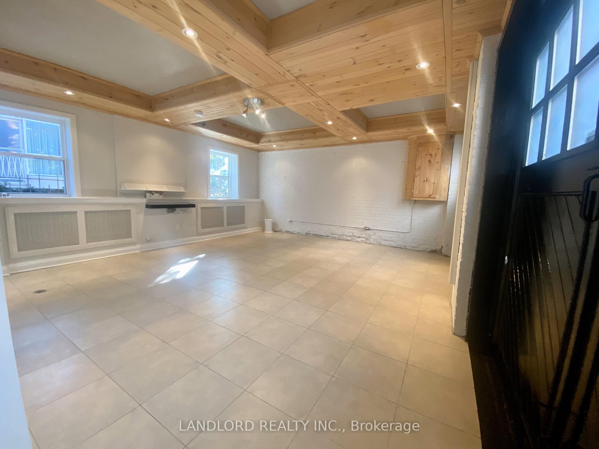 Photo 15 of Unit E, 341 St Clair Avenue, Toronto, Casa Loma — HOMEH