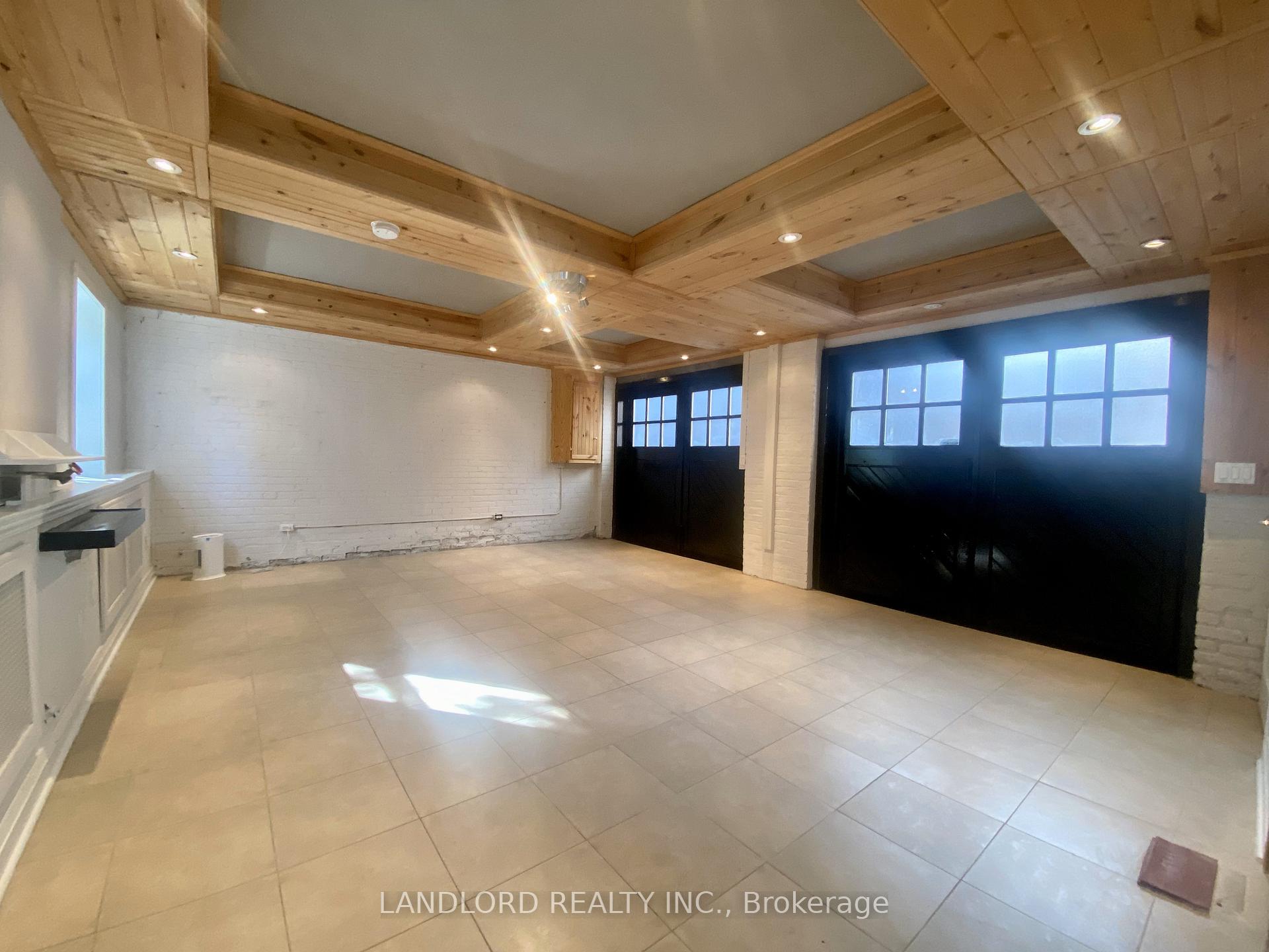 Photo 16 of Unit E, 341 St Clair Avenue, Toronto, Casa Loma — HOMEH